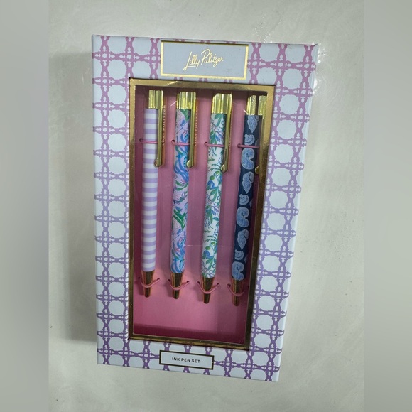 Lilly Pulitzer Multicolor Ink Pen Set with Gold Details!
Brand New - Picture 2 of 2